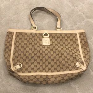Well loved Gucci Purse neutral/gold